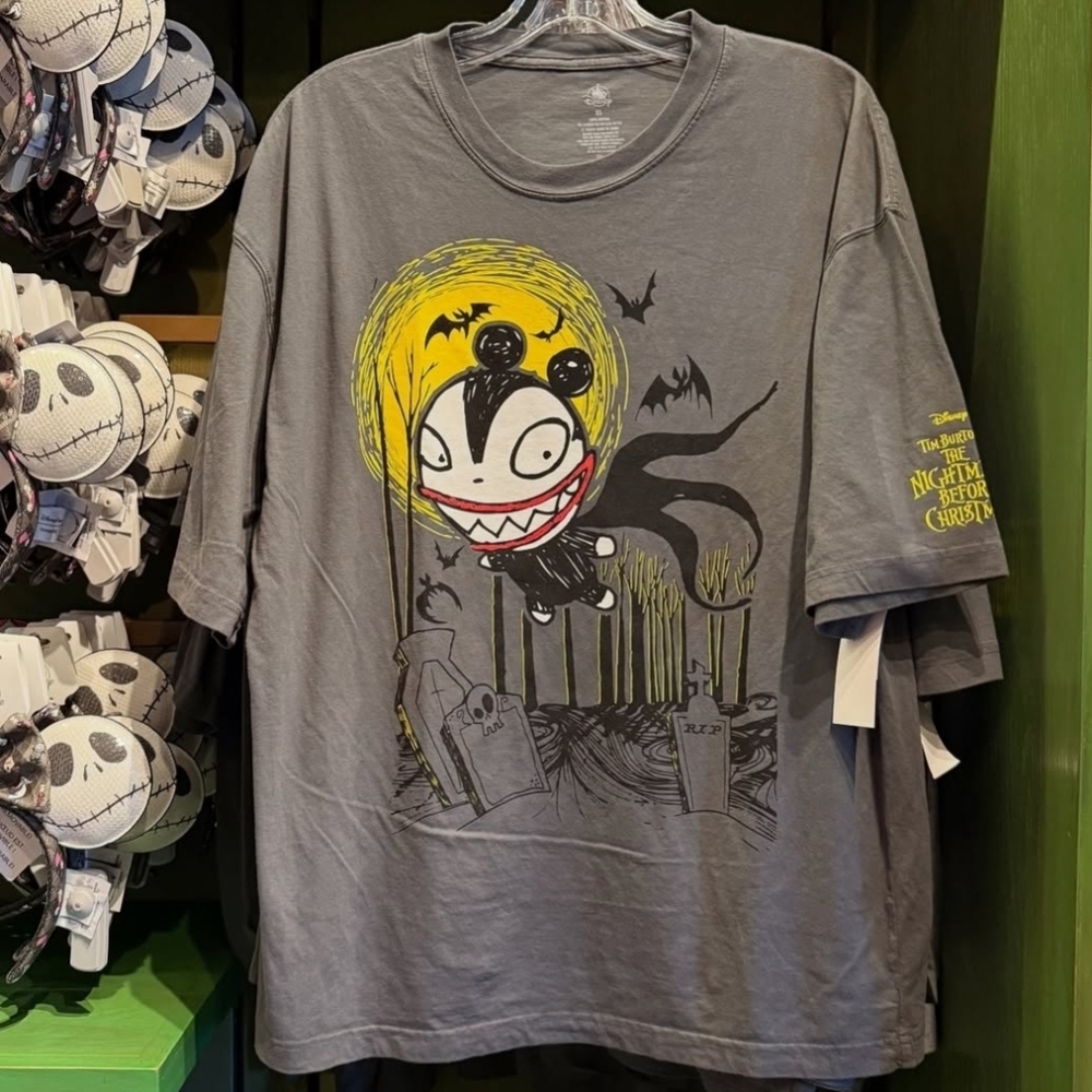 DisneyParks The Nightmare Before Christmas Vampire Teddy TShirt Size XL NWT